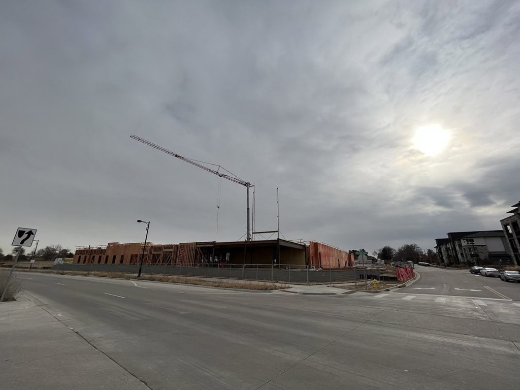 Hampton Inn Home2 Suites by Hilton goes vertical Aurora, Colorado