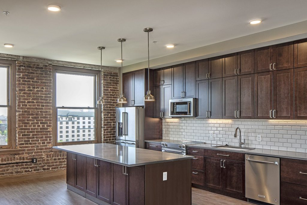 Luxury Condos Debut in Lincoln's Renovated Terminal Building By NGc