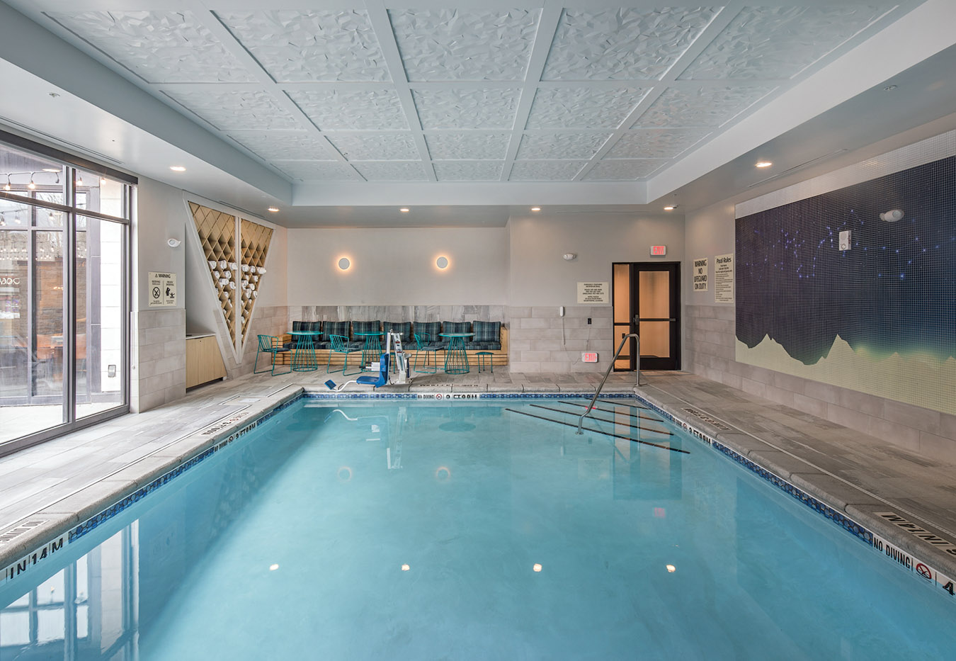 Hotel indigo pool