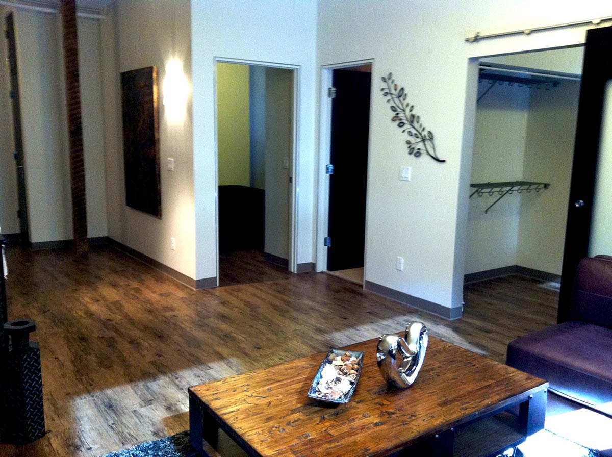 Cadillac lofts living room